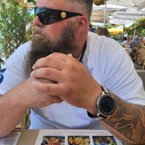 Meet your Posher, Brook